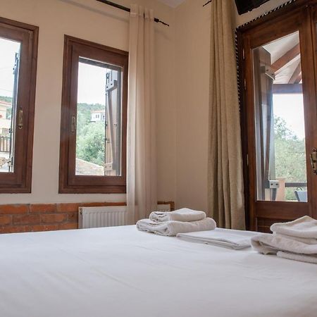 Symmetron Suites Kálamos Zewnętrze zdjęcie