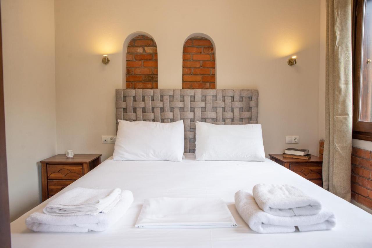 Symmetron Suites Kálamos Zewnętrze zdjęcie