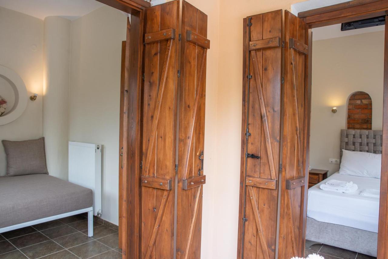 Symmetron Suites Kálamos Zewnętrze zdjęcie