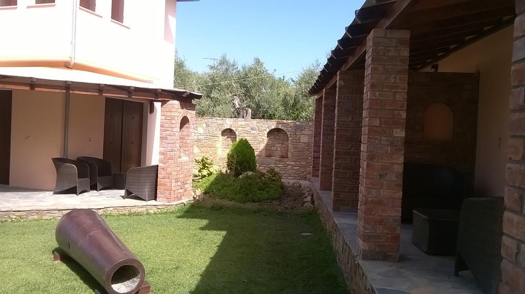 Symmetron Suites Kálamos Zewnętrze zdjęcie